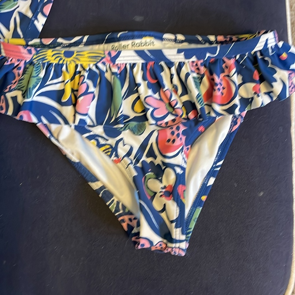Roller Rabbit swimsuit - Picture 4 of 4